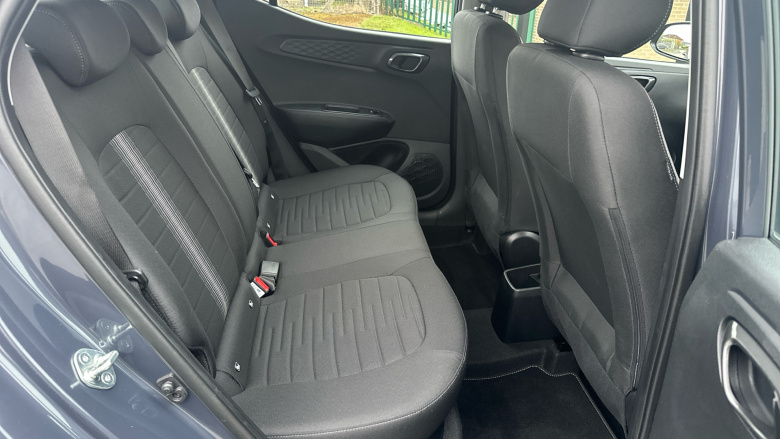 Hyundai i10 1.0 Advance 5dr Petrol Hatchback